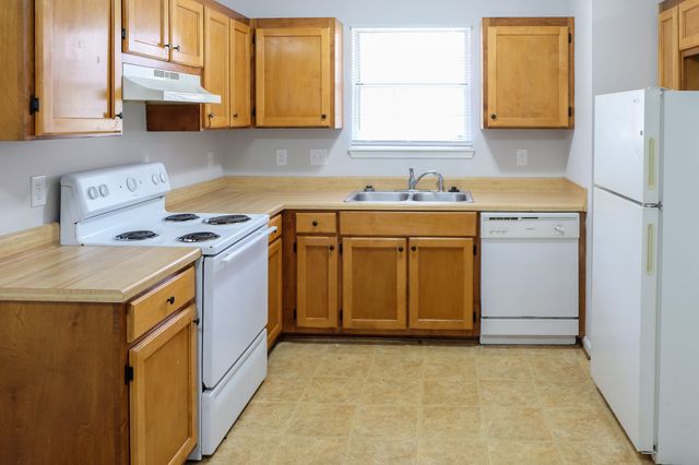 2561 Willowbranch Dr, Nashville, TN 37217