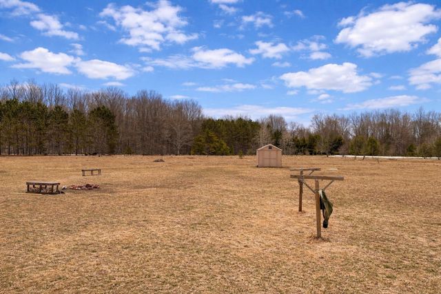 9305 Kingsfield Drive, Mayfield Twp, MI 49649