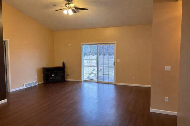 9305 Kingsfield Drive, Mayfield Twp, MI 49649