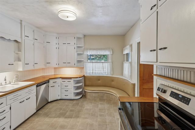 324 W 3rd Street S, Newton, IA 50208