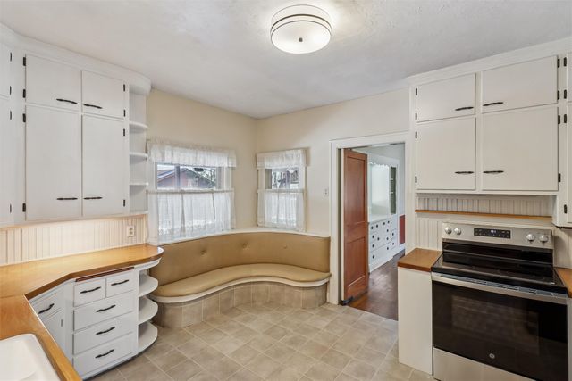 324 W 3rd Street S, Newton, IA 50208