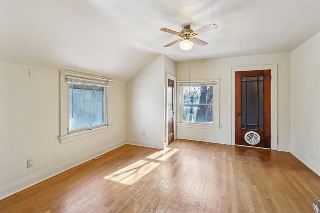 324 W 3rd Street S, Newton, IA 50208