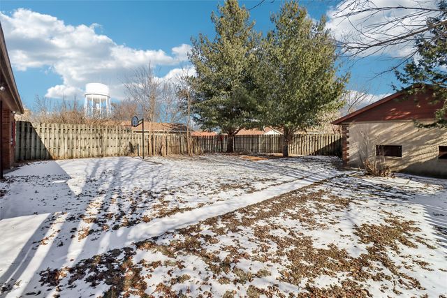 324 W 3rd Street S, Newton, IA 50208