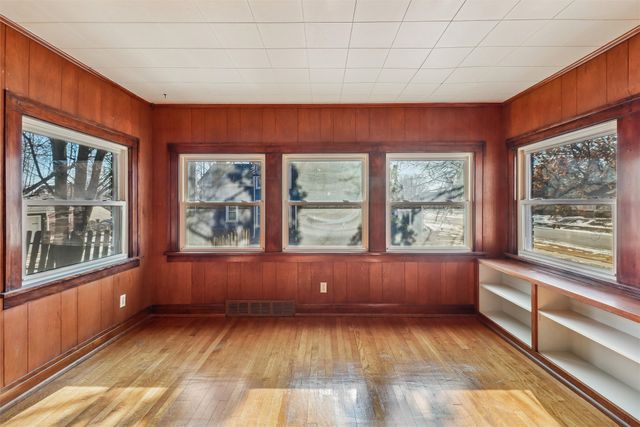 324 W 3rd Street S, Newton, IA 50208