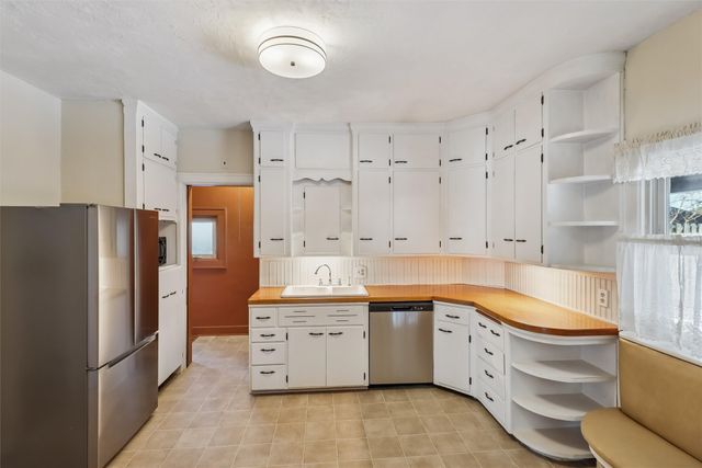 324 W 3rd Street S, Newton, IA 50208