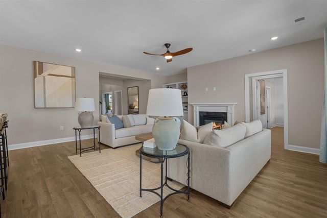 109 Furnies Place, Loris, SC 29569