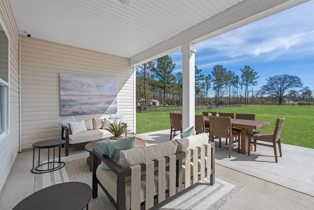 109 Furnies Place, Loris, SC 29569