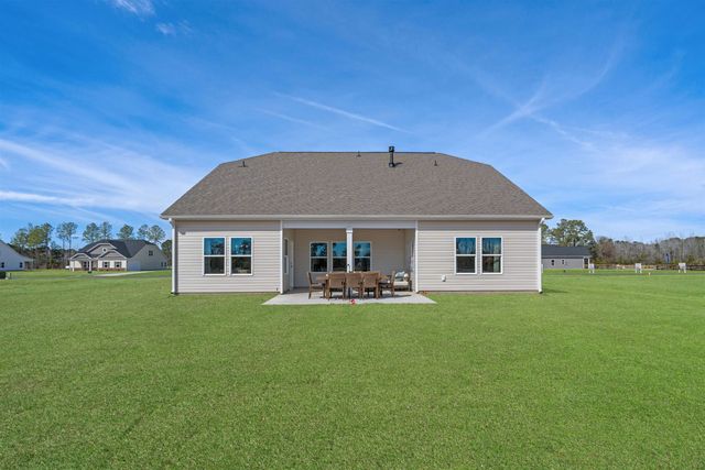 109 Furnies Place, Loris, SC 29569