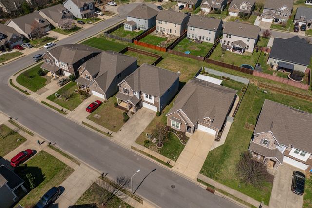 3332 Almar Knot Dr, Murfreesboro, TN 37128