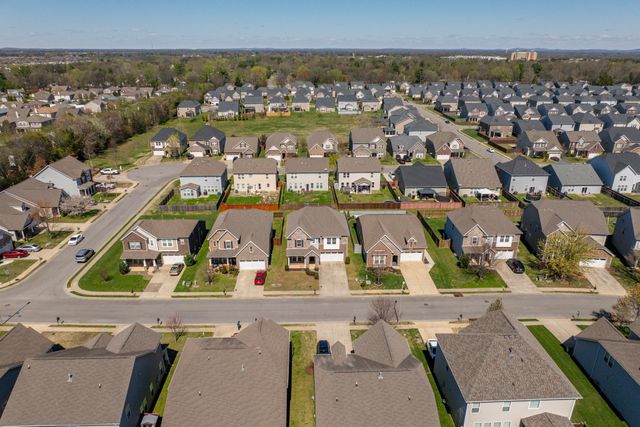 3332 Almar Knot Dr, Murfreesboro, TN 37128