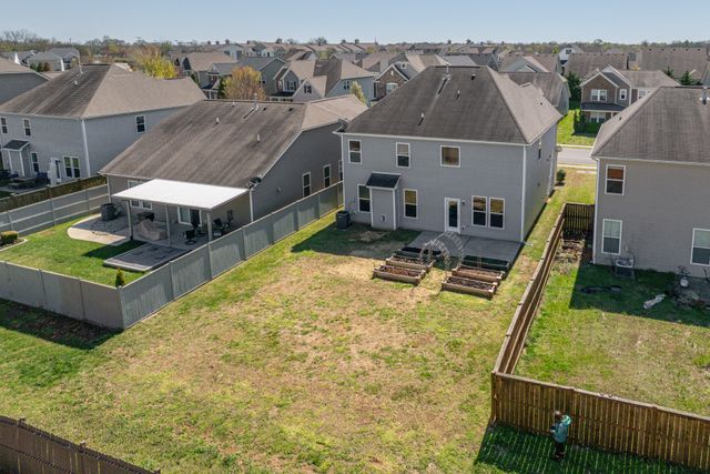 3332 Almar Knot Dr, Murfreesboro, TN 37128