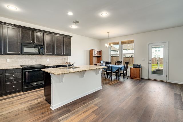 3332 Almar Knot Dr, Murfreesboro, TN 37128