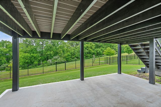 7743 Thayer Rd, Nolensville, TN 37135