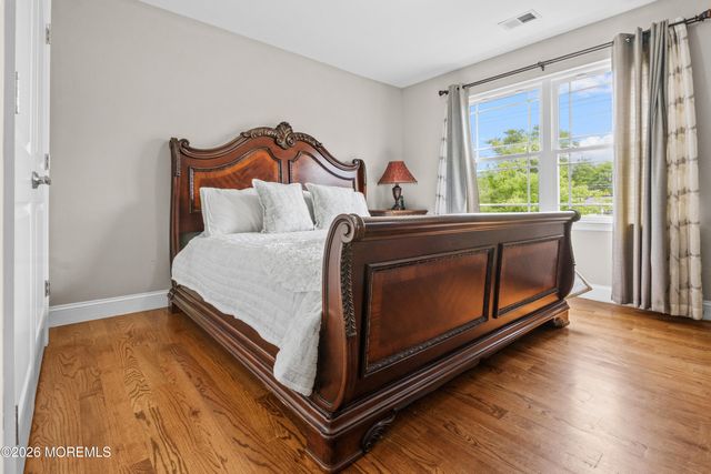 628 New Dover Road, Colonia, NJ 07067