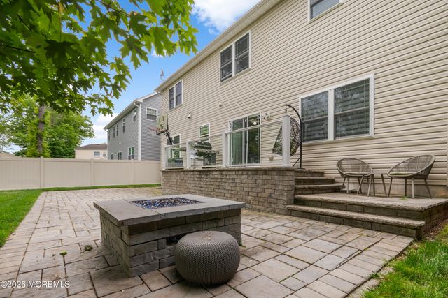 628 New Dover Road, Colonia, NJ 07067