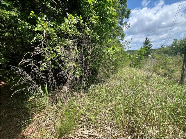 3548 Schillinger Road S, Mobile, AL 36619