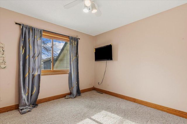 12125 Aztec Street NW, Coon Rapids, MN 55433