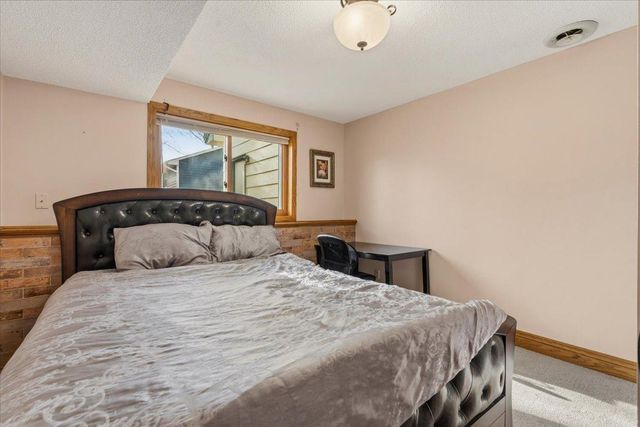12125 Aztec Street NW, Coon Rapids, MN 55433