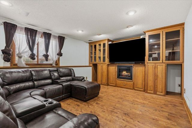 12125 Aztec Street NW, Coon Rapids, MN 55433
