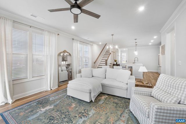 355 BAYBERRY LN, Zion Crossroads, VA 22942