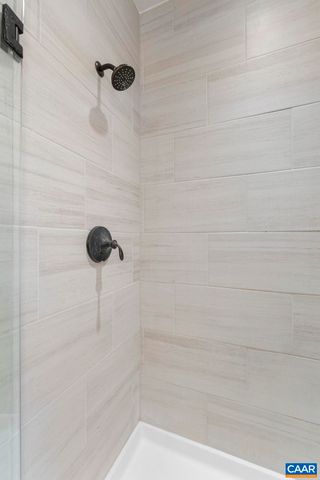 355 BAYBERRY LN, Zion Crossroads, VA 22942