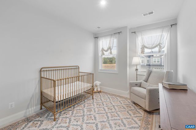 355 BAYBERRY LN, Zion Crossroads, VA 22942