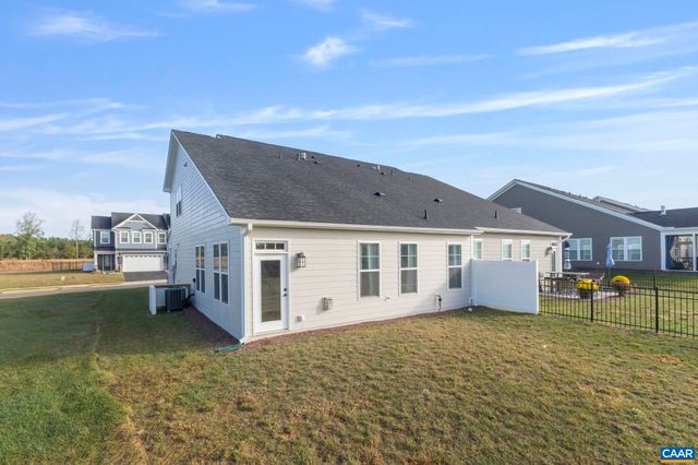 355 BAYBERRY LN, Zion Crossroads, VA 22942