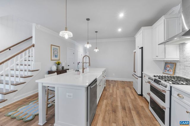 355 BAYBERRY LN, Zion Crossroads, VA 22942