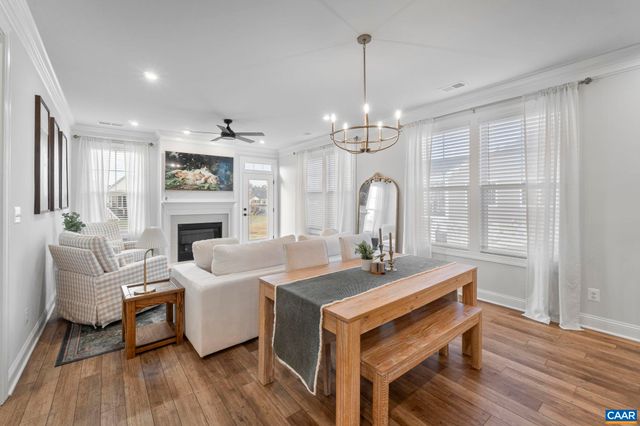 355 BAYBERRY LN, Zion Crossroads, VA 22942