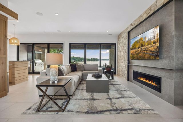 4041 N Shore Drive, Orono, MN 55364