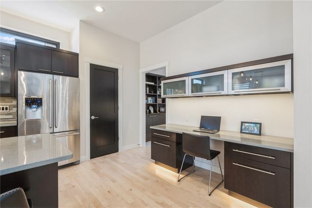 1350 Spring Ridge Ct NE, Swisher, IA 52338