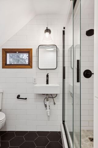 20 Spring Farm Lane, North Oaks, MN 55127