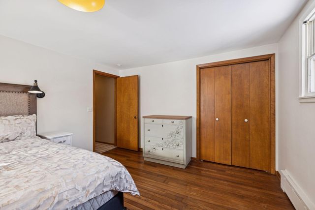 20 Spring Farm Lane, North Oaks, MN 55127