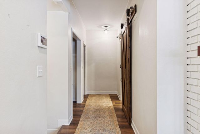 20 Spring Farm Lane, North Oaks, MN 55127