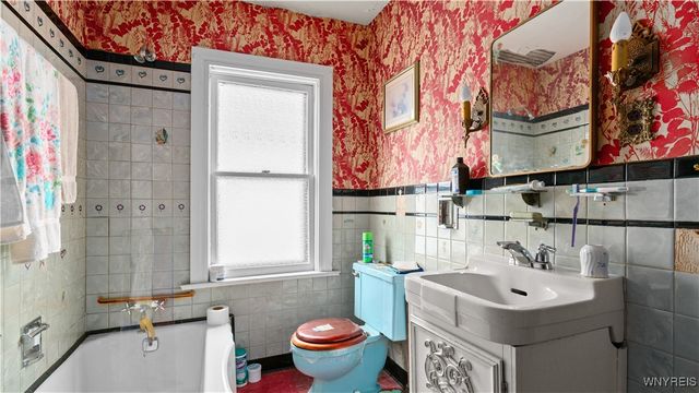 81 Como Avenue, Buffalo, NY 14220