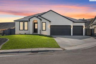 766 Mara Loop, Richland, WA 99352