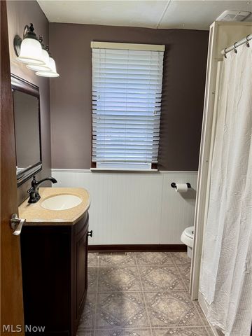 9129 State Route 60 NW, Mcconnelsville, OH 43756