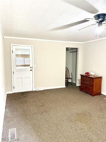 9129 State Route 60 NW, Mcconnelsville, OH 43756