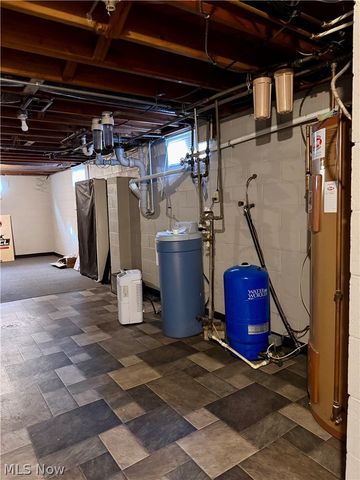 9129 State Route 60 NW, Mcconnelsville, OH 43756