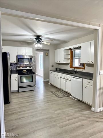 9129 State Route 60 NW, Mcconnelsville, OH 43756