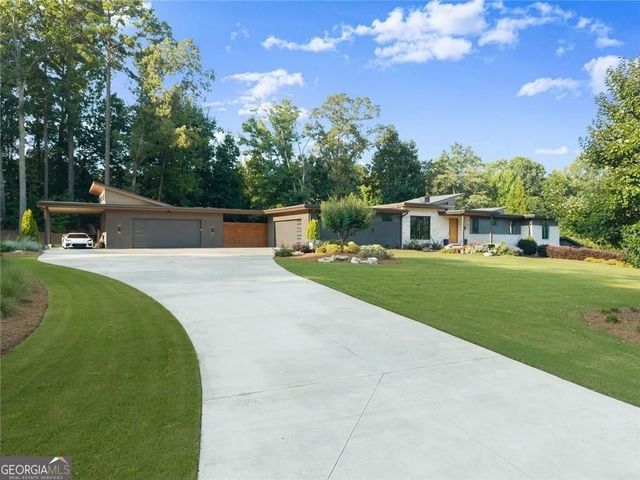 574 Riverside Road, Sugar Hill, GA 30518