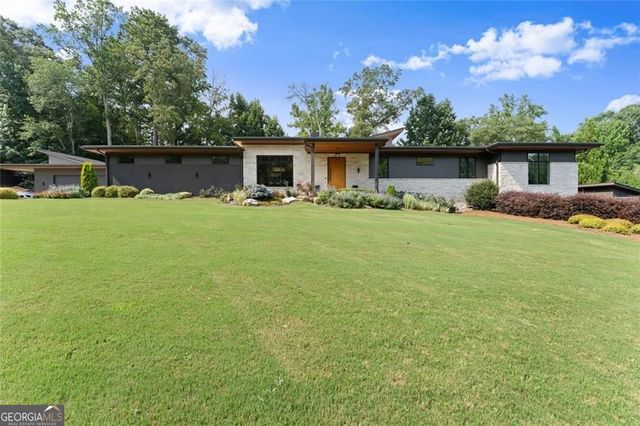 574 Riverside Road, Sugar Hill, GA 30518