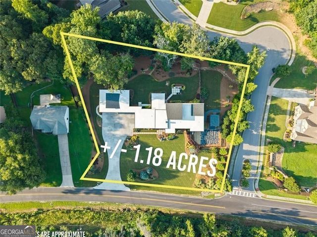 574 Riverside Road, Sugar Hill, GA 30518