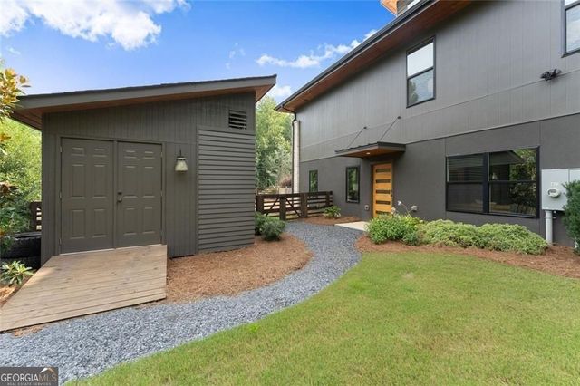 574 Riverside Road, Sugar Hill, GA 30518