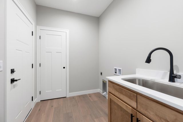 30949 Gopher Lane, Breezy Point, MN 56472