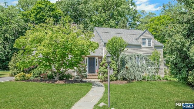 140 Boulevard, Glen Rock, NJ 07452