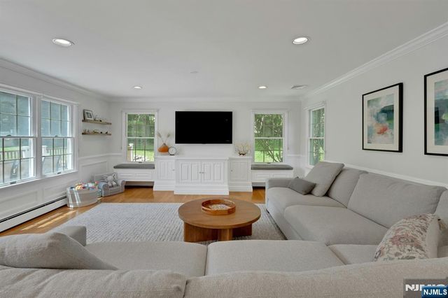 140 Boulevard, Glen Rock, NJ 07452