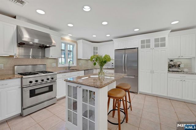 140 Boulevard, Glen Rock, NJ 07452