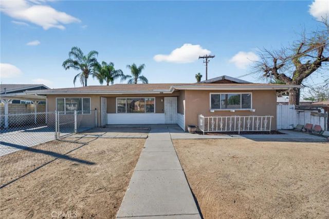 291 W Whittier, Hemet, CA 92543
