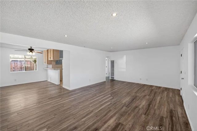 291 W Whittier, Hemet, CA 92543